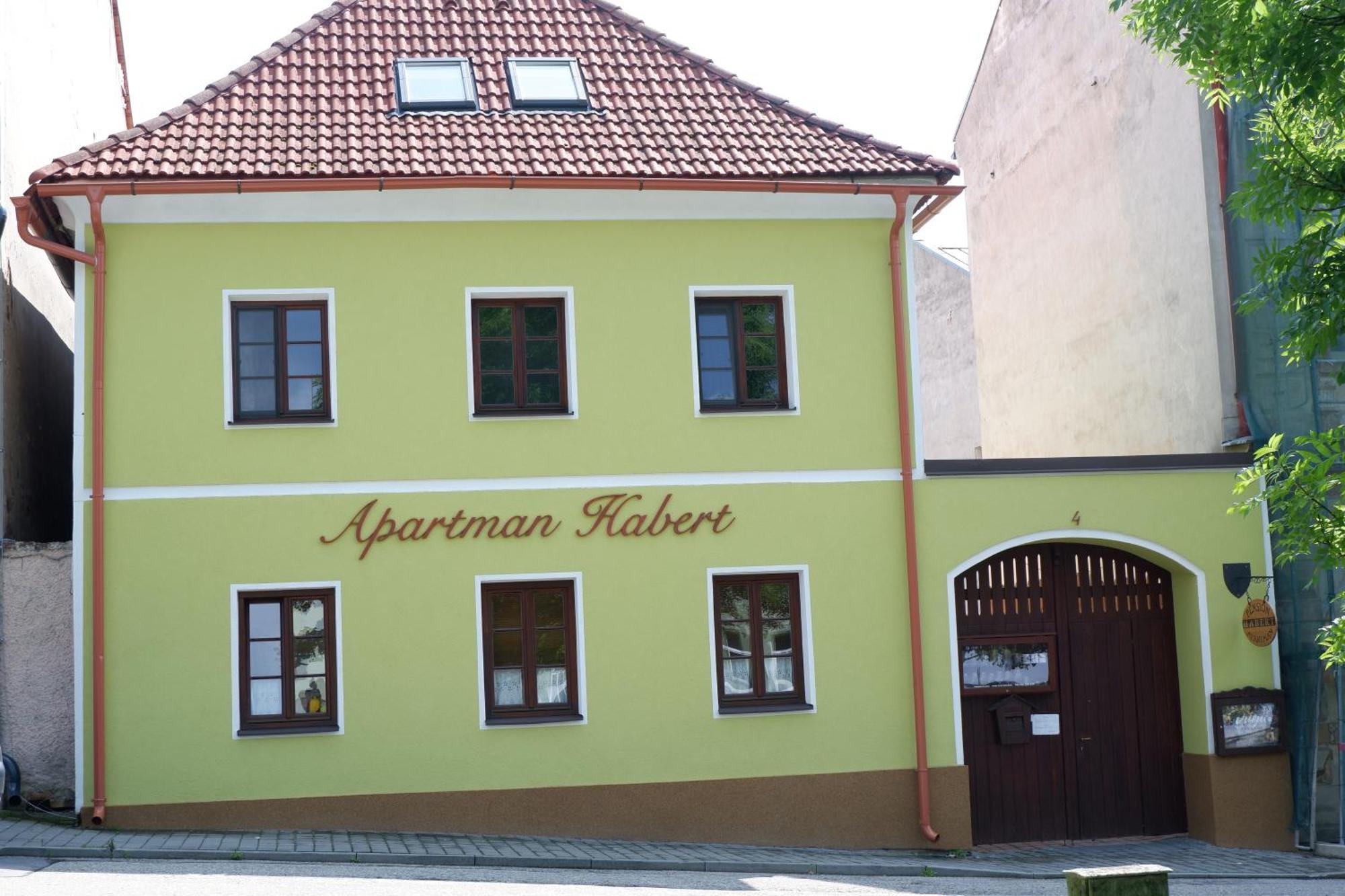 Habert Apartment
